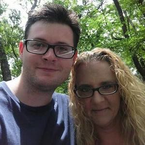 Meet your Posher, Joshua